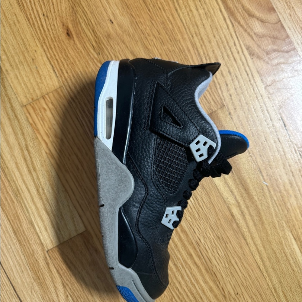 Jordan 4 alternate Motorsport